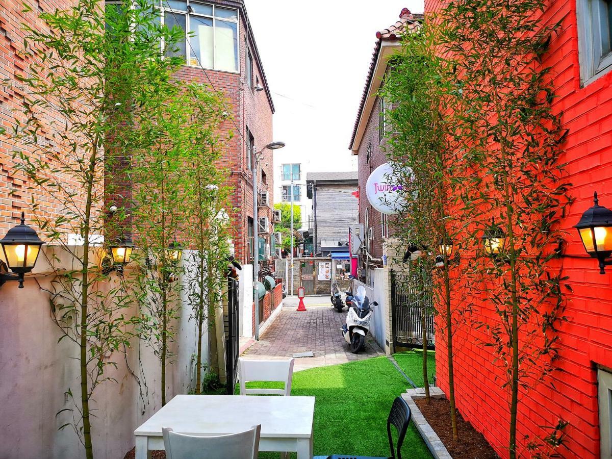 Twin Panda Guesthouse Seúl Exterior foto