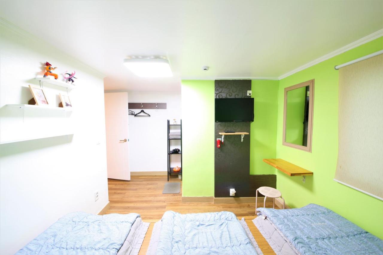 Twin Panda Guesthouse Seúl Exterior foto